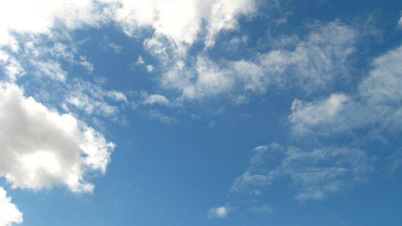 West Bengal Weather Update: রবিবারও আবহাওয়া শুষ্ক, শহর কলকাতায় বেশ ঠাণ্ডা-ঠাণ্ডা ভাব West Bengal Weather Update: রবিবারও আবহাওয়া শুষ্ক, শহর কলকাতায় বেশ ঠাণ্ডা-ঠাণ্ডা ভাব