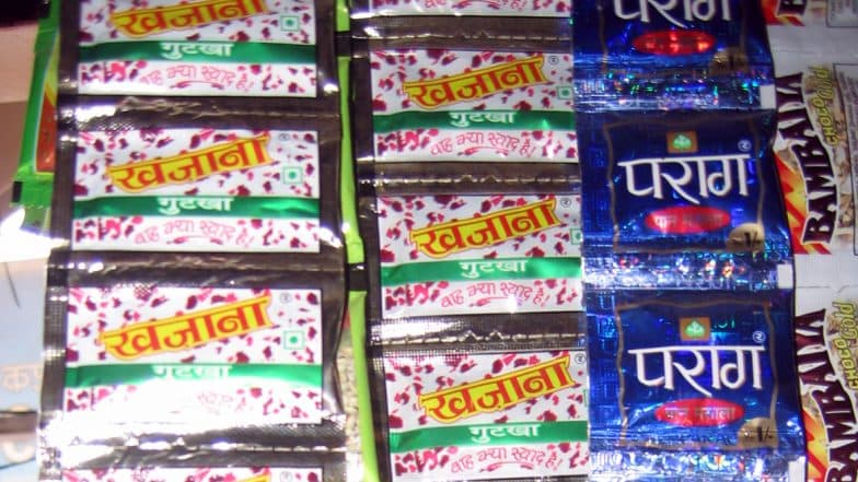 Selling of Pan Masala, Gutka After Ban: নিষেধাজ্ঞার পরও রাজ্যে দেদার বিক্রি গুটখা ও পান মশলা Selling of Pan Masala, Gutka After Ban: নিষেধাজ্ঞার পরও রাজ্যে দেদার বিক্রি গুটখা ও পান মশলা