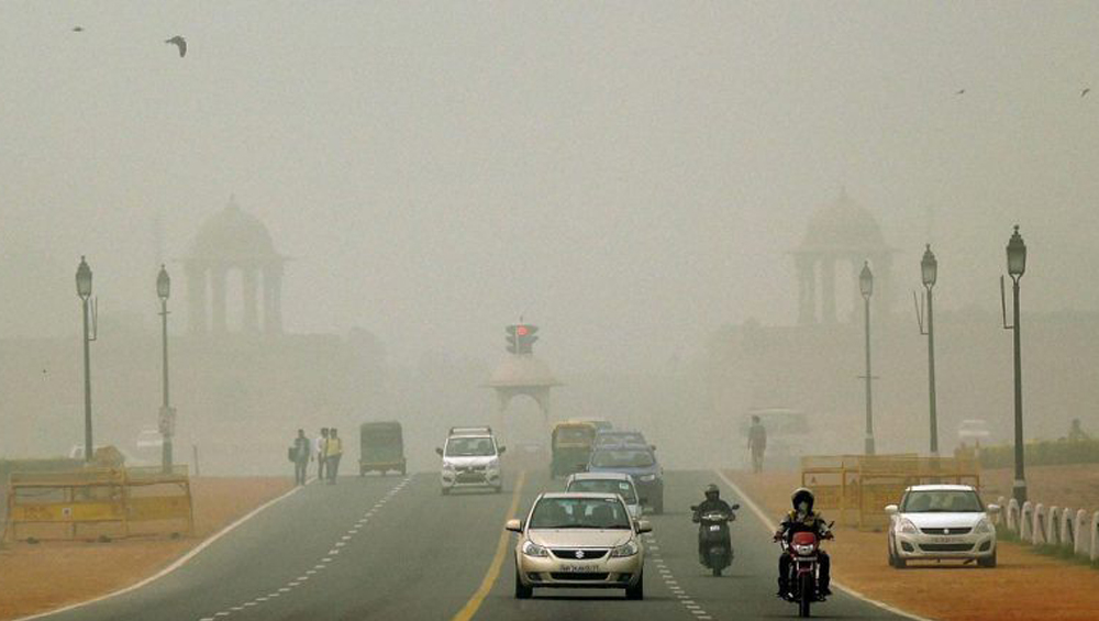 Delhi Air Pollution: এখনও ধোঁয়ায় ডুবে রাজধানী, তবে এবারের মতো দূষণ অসুর বিদায় নেবে আশা দিল্লিবাসীর