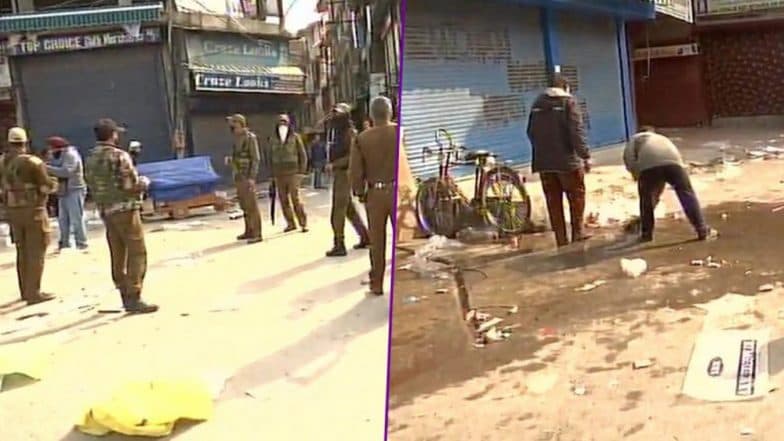 Jammu And Kashmir: ফের রক্তাক্ত উপত্যকা, শ্রীনগরে গ্রেনেড হামলায় মৃত ১ মহিলা, আহত ১৩ Jammu And Kashmir: ফের রক্তাক্ত উপত্যকা, শ্রীনগরে গ্রেনেড হামলায় মৃত ১ মহিলা, আহত ১৩