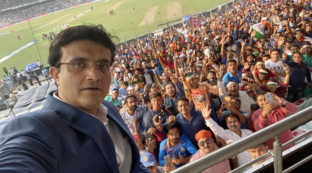 India Vs Bangladesh: ভরা ইডেনে সেলফি তুললেন সৌরভ গাঙ্গুলি, সুভাষ ছড়াল নেটপাড়ায় India Vs Bangladesh: ভরা ইডেনে সেলফি তুললেন সৌরভ গাঙ্গুলি, সুভাষ ছড়াল নেটপাড়ায়
