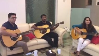 Madhuri Dixit Singing: রবিবাসরীয় দুপুরে গিটার বাজিয়ে গান গাইলেন মাধুরী দীক্ষিত, গলা মেলালেন স্বামী