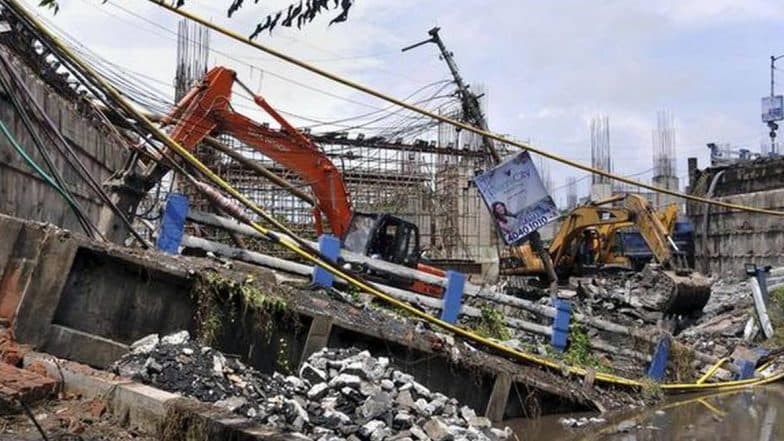 Majherhat Bridge Update: রাজ্যের ঢিলেমির জন্যই থমকে মাঝেরহাট ব্রিজের পুনর্নির্মাণ কাজ! Majherhat Bridge Update: রাজ্যের ঢিলেমির জন্যই থমকে মাঝেরহাট ব্রিজের পুনর্নির্মাণ কাজ!
