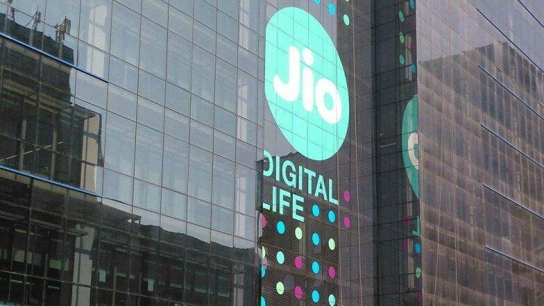 Reliance Jio Good News: জিও সেট টপ বক্স; কেবল সংযোগ ছাড়াই দেখা যাবে ১৫০ টি লাইভ টিভি চ্যানেল Reliance Jio Good News: জিও সেট টপ বক্স; কেবল সংযোগ ছাড়াই দেখা যাবে ১৫০ টি লাইভ টিভি চ্যানেল