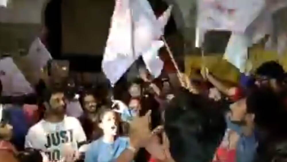 Kolkata SFI Wins Student Election: ৯ বছর পর প্রেসিডেন্সিতে লাল আবীর, ছাত্র সংসদে জয়ী এসএফআই Kolkata SFI Wins Student Election: ৯ বছর পর প্রেসিডেন্সিতে লাল আবীর, ছাত্র সংসদে জয়ী এসএফআই