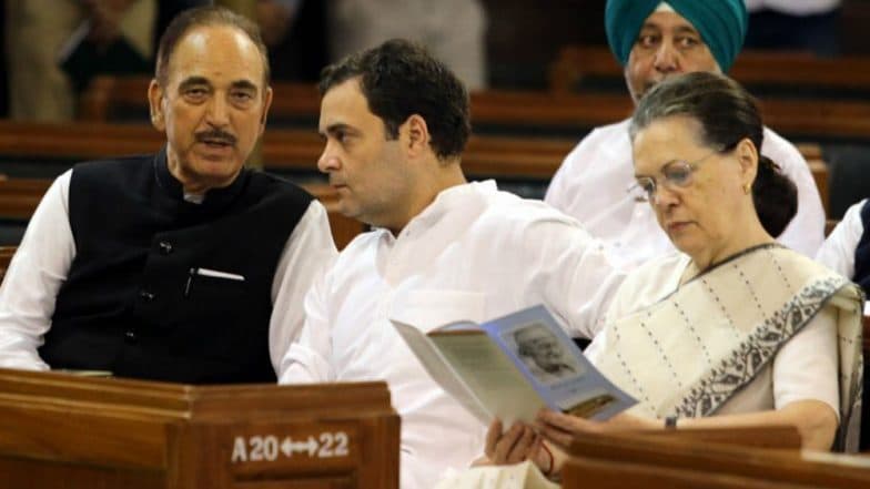 Central removed SPG security cover of the Gandhi Family: কেন্দ্রের নিদান, গান্ধী পরিবারের বিশেষ সুরক্ষা বলয় সরিয়ে আসছে জেড প্লাস ক্যাটেগরির নিরাপত্তা Central removed SPG security cover of the Gandhi Family: কেন্দ্রের নিদান, গান্ধী পরিবারের বিশেষ সুরক্ষা বলয় সরিয়ে আসছে জেড প্লাস ক্যাটেগরির নিরাপত্তা