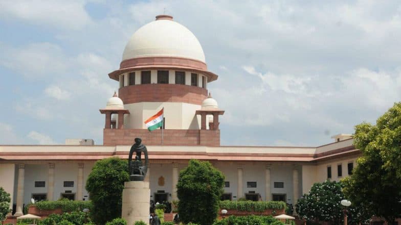 Maharashtra Resident Files Petition: জনগণের রায়কে অস্বীকার বিশ্বাসঘাতকতা করেছেন উদ্ধব ঠাকরে, জোটের বিরুদ্ধে সুপ্রিম কোর্টে মহারাষ্ট্রের আইনজীবী Maharashtra Resident Files Petition: জনগণের রায়কে অস্বীকার বিশ্বাসঘাতকতা করেছেন উদ্ধব ঠাকরে, জোটের বিরুদ্ধে সুপ্রিম কোর্টে মহারাষ্ট্রের আইনজীবী