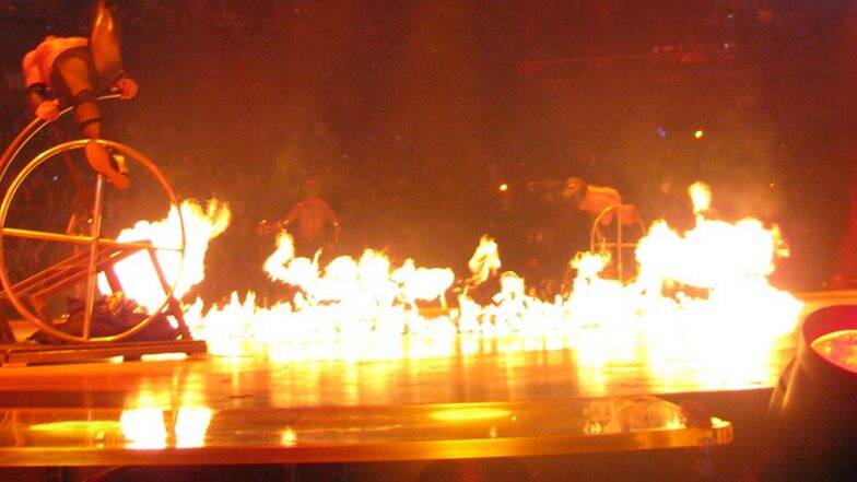 Fire at Famous Circus: হাওড়ার ফেমাস সার্কাসে বিধ্বংসী আগুন লেগে ব্যাপক ক্ষয়ক্ষতি, অগ্নিদগ্ধ হয়ে মৃত কয়েকটি ম্যাকাও Fire at Famous Circus: হাওড়ার ফেমাস সার্কাসে বিধ্বংসী আগুন লেগে ব্যাপক ক্ষয়ক্ষতি, অগ্নিদগ্ধ হয়ে মৃত কয়েকটি ম্যাকাও