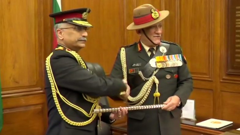 General Manoj Mukund Naravane: সেনাপ্রধান পদে দায়িত্ব নিলেন মনোজ মুকুন্দ নারাভানে