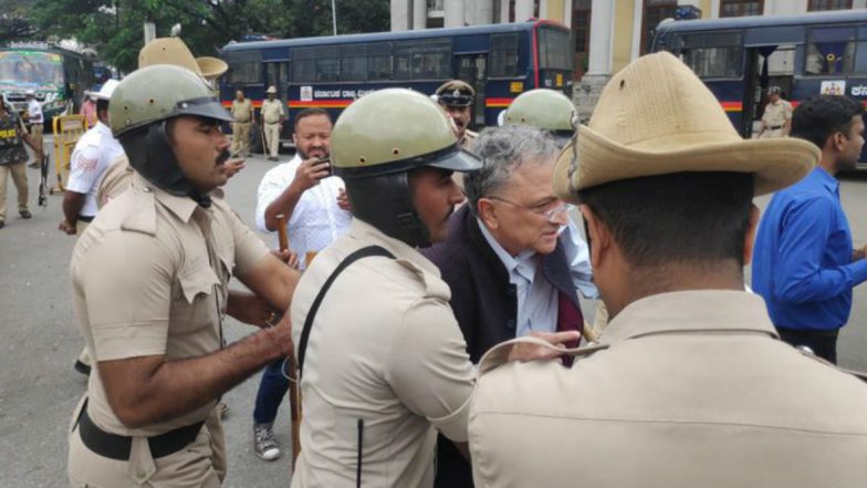 Ramachandra Guha Detained: বেঙ্গালুরুতে সংশোধিত নাগরিকত্ব আইনের বিরোধিতায় বিক্ষোভ দেখাতে গিয়ে আটক ইতিহাসবিদ রামচন্দ্র গুহ