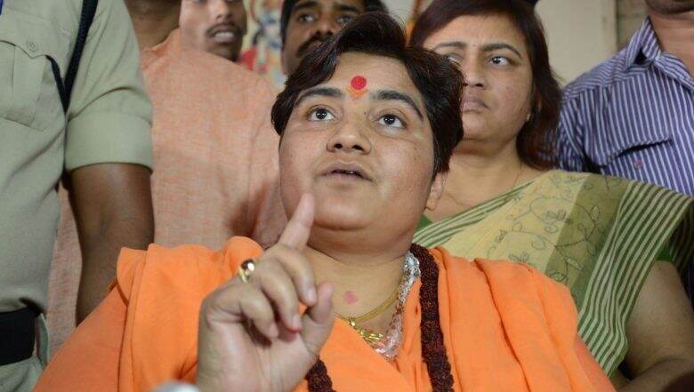 Pragya Thakur: 'āĻĻā§āϰā§āĻŦā§āϝāĻŦāĻšāĻžāϰ' āĻāϰā§āĻā§ āϏā§āĻĒāĻžāĻāϏ āĻā§āĻā§āϰ āĻŦāĻŋāĻŽāĻžāύāĻāϰā§āĻŽā§āϰāĻž āĻĻāĻžāĻŦāĻŋ āĻĒā§āϰāĻā§āĻāĻž āĻ āĻžāĻā§āϰā§āϰ, āĻāϰāĻŽ āĻā§āĻāĻžāύā§āϤāĻŋāϤ⧠āĻĒā§ā§ āĻāĻŋā§āĻāĻžāϰ āϝāĻžāϤā§āϰā§āϰ