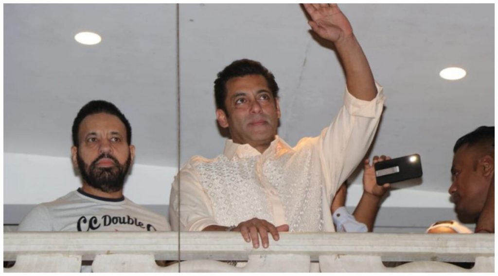 Salman Khan: ই-মেলে হুমকি! দু’ঘণ্টার মধ্যে বিস্ফোরণে উড়ে যাবে সলমন খানের বাড়ি!
