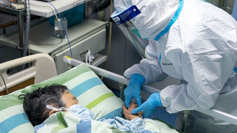 Coronavirus Outbreak in China: চিনে করোনাভাইরাসে আক্রান্তের সংখ্যা ২,৩০০ জন, মৃত বেড়ে ৮০