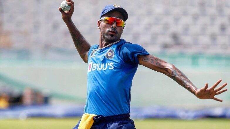 Hardik Pandya: āĻŽāĻā§āĻāϞāĻŦāĻžāϰ āĻĨā§āĻā§ āĻāĻžāϤā§āϝāĻŧ āĻā§āϰāĻŋāĻā§āĻ āĻāĻāĻžāĻĄā§āĻŽāĻŋāϤ⧠āϝāĻžāĻā§āĻā§āύ āĻāĻžāϰāϤā§ā§ āĻā§āϰāĻŋāĻā§āĻā§āϰ āĻ
āϞāϰāĻžāĻāύā§āĻĄāĻžāϰ āĻšāĻžāϰā§āĻĻāĻŋāĻ āĻĒāĻžāύā§āĻĄāĻŋāϝāĻŧāĻž