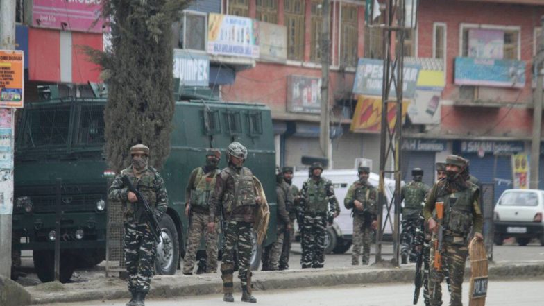'Indian Army Is Like Pakistani Forces' Remark: ‘ভারতীয় সেনা ধর্মের ভিত্তিতে বিচার করে না’__ দুই দেশের সেনাবাহিনী একই রকম, সমাজকর্মী তপন বোসের মন্তব্যের বিরোধিতায় সরব ভারতীয় সেনা