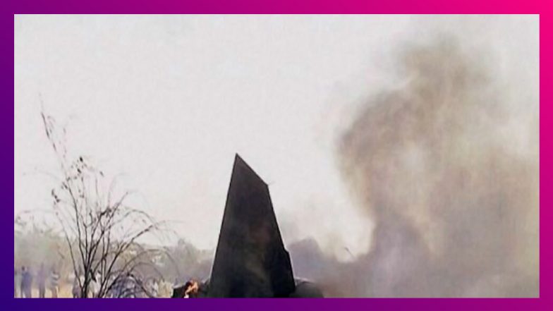 Columbia Plane Crash:কলম্বিয়ার মেডেলিনে যাত্রীসহ ভেঙে পড়ল বিমান, ঘটনাস্থলে নিহত কর্মীসহ ৮ জন (দেখুন)