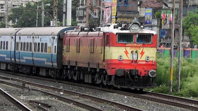 Shatabdi Express: শতাব্দী এক্সপ্রেসের পাউরুটি খেয়ে সুরাটে অসুস্থ ৩৫ মহিলা!