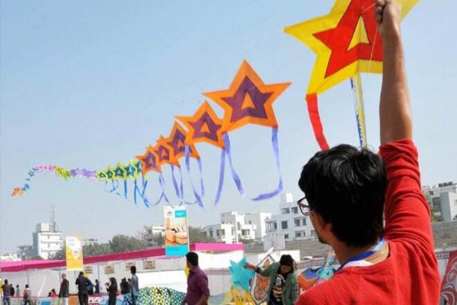 Makar Sankranti Effects On Zodiac Signs: মকর সংক্রান্তিতে টাকার বৃষ্টি ঝরবে এই ৫ রাশির ওপর, তালিকায় আপনি  আছেন?