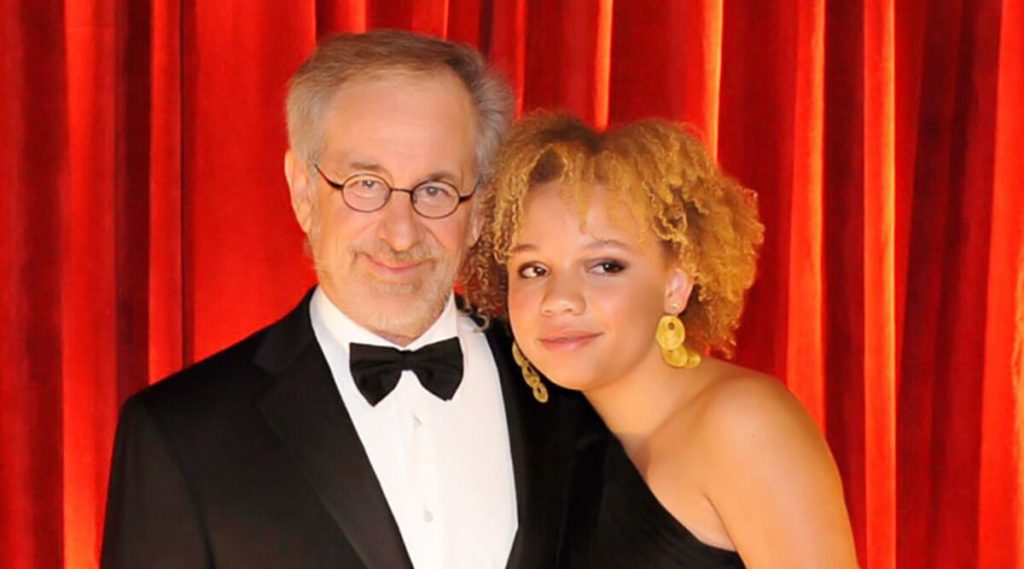 Mikaela George Spielberg: পর্ণ ভিডিয়ো তৈরি করছেন চলচ্চিত্র নির্মাতা স্টিভেন স্পিলবার্গের মেয়ে মিকেলা