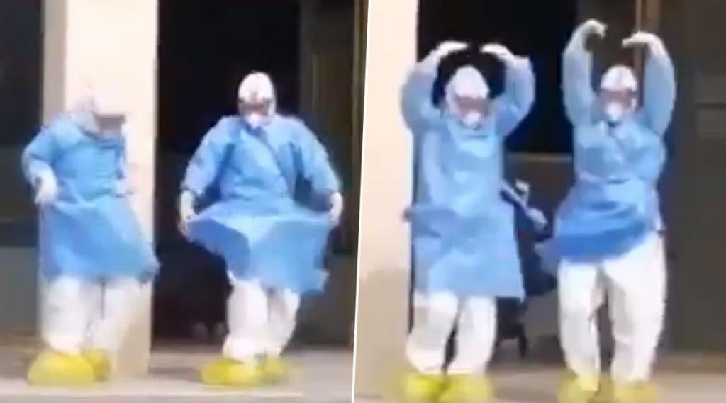 Viral: চিকিৎসকের পোশাকেই হাসপাতাল থেকে বেরিয়ে ব্যালে নাচ কাঁপিয়ে দিল ইন্টারনেট Viral: চিকিৎসকের পোশাকেই হাসপাতাল থেকে বেরিয়ে ব্যালে নাচ কাঁপিয়ে দিল ইন্টারনেট