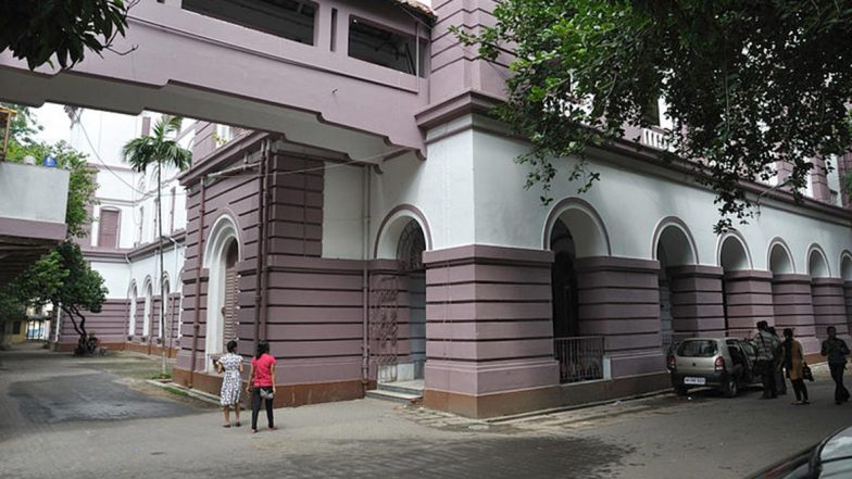 Presidency University: উপাচার্যকে ঘেরাও করে ছাত্র বিক্ষোভে উত্তাল প্রেসিডেন্সি বিশ্ববিদ্যালয়
