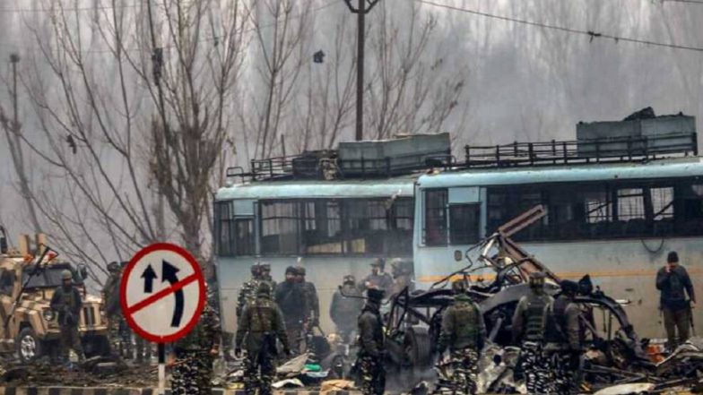 Pulwama Terror Attack 2nd Anniversary: পুলওয়ামা জঙ্গি হামলার ২ বছর, শহিদ হয়েছিলেন ৪০ CRPF জওয়ান