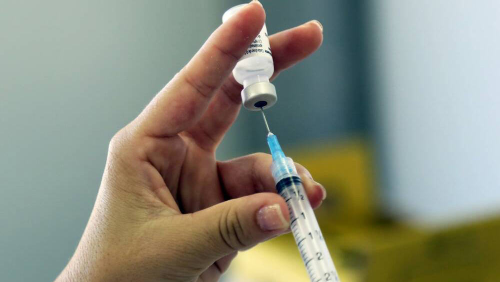 COVID-19 Vaccination Policy: চলতি বছরেই দেশের সব উপযুক্ত নাগরিকরা টিকা পাবেন, সুপ্রিম কোর্টকে জানাল কেন্দ্র