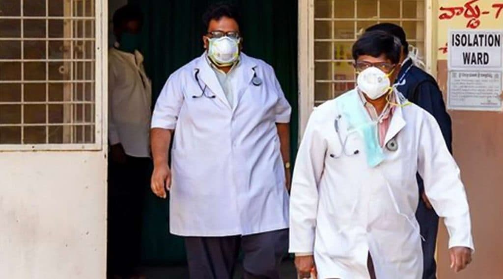 Coronavirus Outbreak In West Bengal: রাজ্যে নতুন ১ জন করোনায় আক্রান্ত, সংক্রামিতর সংখ্যা এখন ১০ Coronavirus Outbreak In West Bengal: রাজ্যে নতুন ১ জন করোনায় আক্রান্ত, সংক্রামিতর সংখ্যা এখন ১০