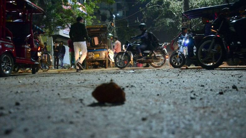 Doctors and Nurses Attacked by Mobs: করোনা-যুদ্ধের ফ্রন্টলাইনে লড়া চিকিৎসকেরা হেনস্থার শিকার