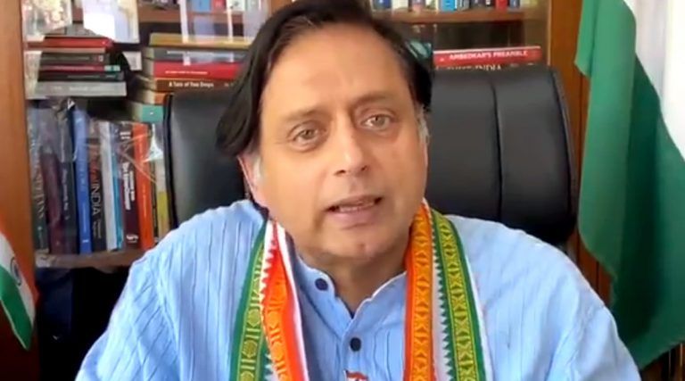 Shashi Tharoor: শুক্রবার কংগ্রেস সভাপতি নির্বাচনে মনোনয়ন জমা দিচ্ছেন শশী থারুর