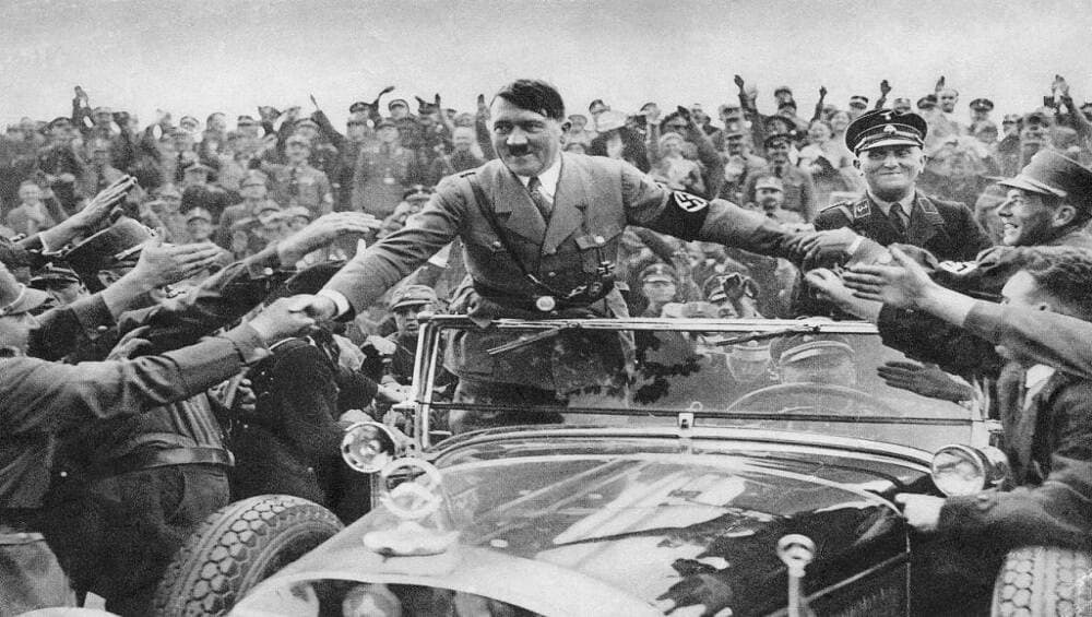 Adlof Hitler: নাৎসি দলের নেতা জার্মান স্বৈরাচারি শাসক হিটলার সম্পর্কে রইল অজানা তথ্য Adlof Hitler: নাৎসি দলের নেতা জার্মান স্বৈরাচারি শাসক হিটলার সম্পর্কে রইল অজানা তথ্য