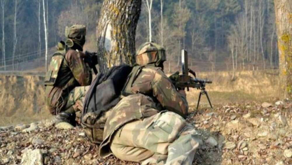 Jammu and Kashmir: জম্মু ও কাশ্মীরের কুলগামে গুলির লড়াই, নিকেশ ৪ জঙ্গি Jammu and Kashmir: জম্মু ও কাশ্মীরের কুলগামে গুলির লড়াই, নিকেশ ৪ জঙ্গি