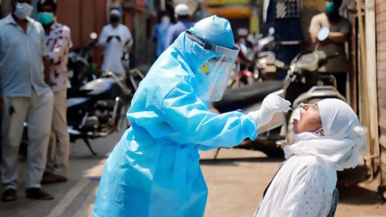 Coronavirus Cases In India: দেশে নিম্নমুখী দৈনিক সংক্রমণ, ২৪ ঘণ্টায় করোনার বলি ৪১৭ জন