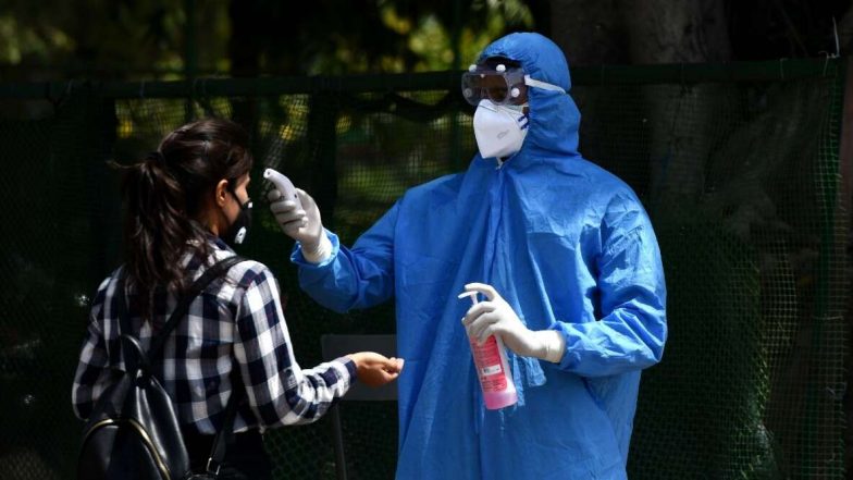 Coronavirus In India: গত ২৪ ঘণ্টায় দেশে করোনাভাইরাসে আক্রান্ত ৯৫৭, মৃত্যু বেড়ে ৪৮৮