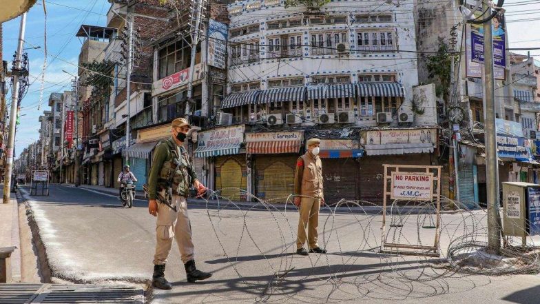 Coronavirus Lockdown: করোনায় লকডাউনের জেরে ভারতে বেকারত্বের হার বাড়ল ২৩%