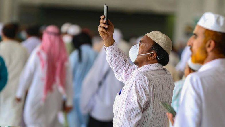 COVID-19 Symptoms by Health Ministry: গন্ধ পাচ্ছেন না বা স্বাদ পাচ্ছেন না? করোনাভাইরাসে আক্রান্ত হতে পারেন!