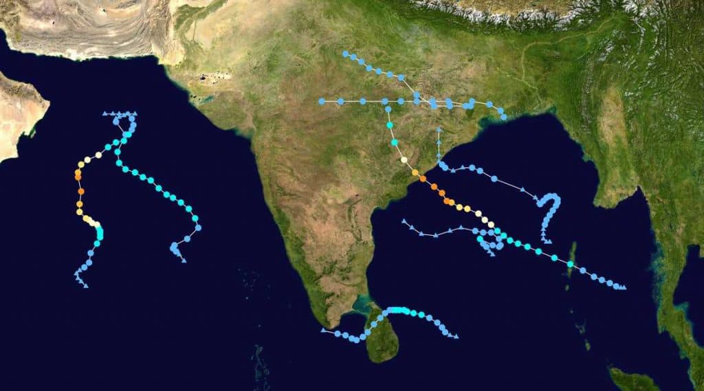 'Amphan' Cyclone Warning: শক্তি বাড়িয়ে ধেয়ে আসছে ঘূর্ণিঝড় 'আমফান', আগামী দু'দিন প্রবল ঝড়বৃষ্টির আশঙ্কা 'Amphan' Cyclone Warning: শক্তি বাড়িয়ে ধেয়ে আসছে ঘূর্ণিঝড় 'আমফান', আগামী দু'দিন প্রবল ঝড়বৃষ্টির আশঙ্কা