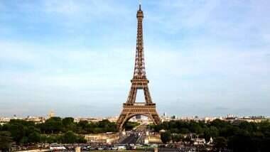 Eiffel Tower Re-opens: আজ থেকে খুলে গেল ফ্রান্সের আইফেল টাওয়ার