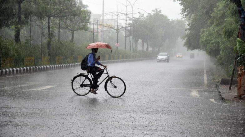 West Bengal Weather Update: চাঁদি ফাটা রোদ ও গরম থেকে সাময়িক মুক্তি, দক্ষিণবঙ্গে সন্ধেয় বজ্রবিদ্যুৎ-সহ বৃষ্টির পূর্বাভাস