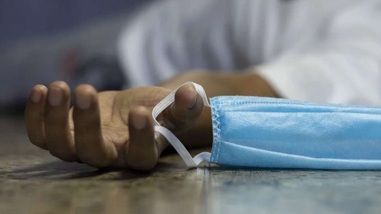 Last Respects to COVID-19 Deceased: করোনায় মৃত্যু হলে এ বার শেষশ্রদ্ধা জানাতে পারবে পরিবার, মানতে হবে নির্দিষ্ট নির্দেশিকা