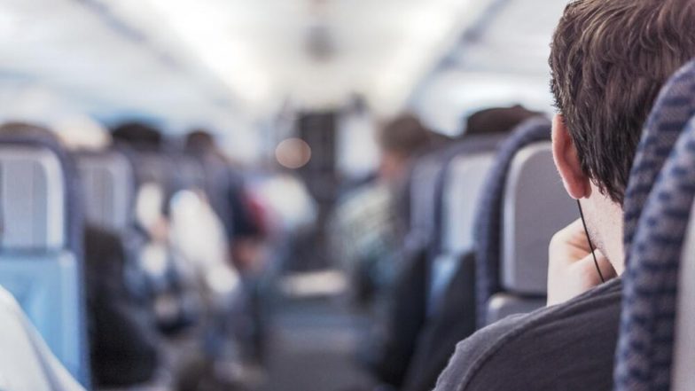 Airline Guidelines: বিমান সংস্থাগুলিকে মাঝের আসন খালি রাখার নির্দেশ, সম্ভব না হলে যাত্রীকে 'র‌্যাপ অ্যারাউন্ড গাউন' দেওয়ার পরামর্শ ডিজিসিএর