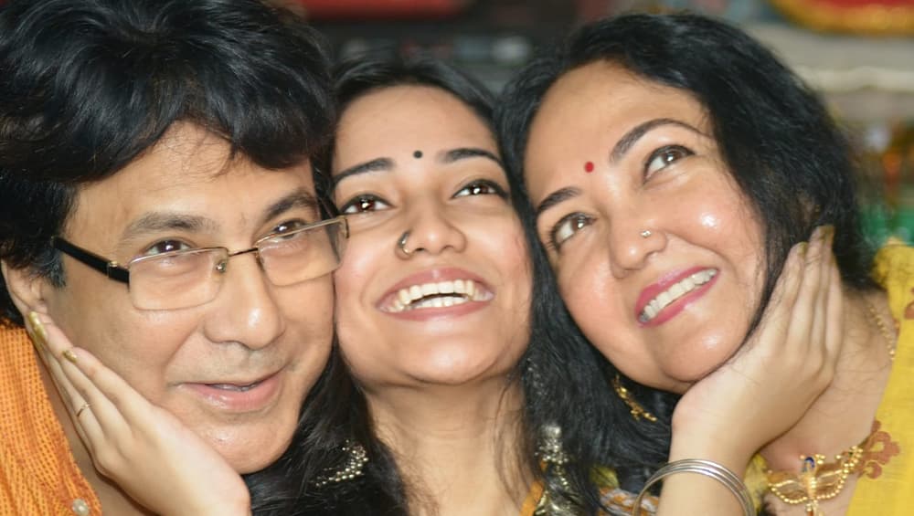 Kolkata: এবার টলিপাড়াতেও সংক্রমণ, সপরিবারে করোনা পজিটিভ অভিনেতা সুরজিৎ ব্যানার্জি Kolkata: এবার টলিপাড়াতেও সংক্রমণ, সপরিবারে করোনা পজিটিভ অভিনেতা সুরজিৎ ব্যানার্জি