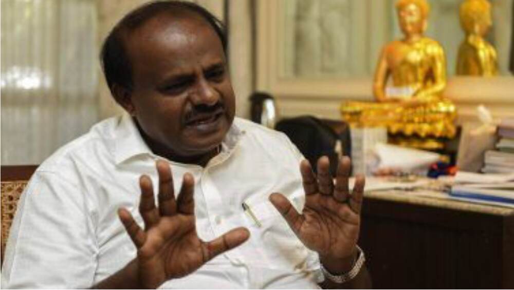 HD Kumaraswamy: হিন্দিরাজে বিভোর আয়ুষ সেক্রেটারি বৈদ্য রাজেশ কোটেচা, কড়া ব্যবস্থার দাবি জানালেন এইচডি কুমারস্বামী HD Kumaraswamy: হিন্দিরাজে বিভোর আয়ুষ সেক্রেটারি বৈদ্য রাজেশ কোটেচা, কড়া ব্যবস্থার দাবি জানালেন এইচডি কুমারস্বামী