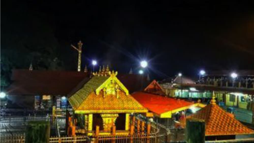 Sabarimala Temple: দেশজুড়ে মহামারীর প্রকোপের মধ্যেই খুলল শবরীমালা মন্দির, আজ থেকে শুরু পুজো Sabarimala Temple: দেশজুড়ে মহামারীর প্রকোপের মধ্যেই খুলল শবরীমালা মন্দির, আজ থেকে শুরু পুজো