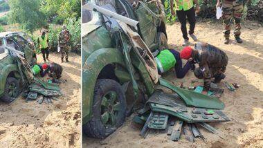 2 Army Officers killed In Accident: টায়ার ফেটে ওলটাল গাড়ি, প্রাণ হারালেন কর্নেল ও মেজর