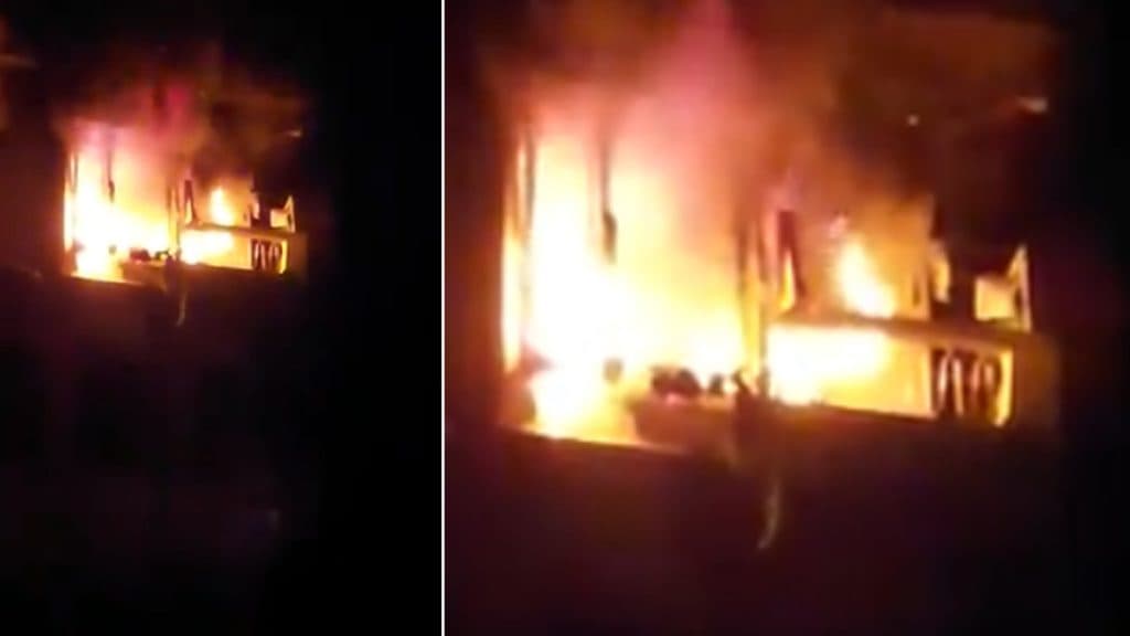 Fire At Residential Building In Kolkata: গণেশচন্দ্র অ্যাভিনিউয়ে বহুতলে আগুন, এক কিশোর সহ ২ জনের মৃত্যু Fire At Residential Building In Kolkata: গণেশচন্দ্র অ্যাভিনিউয়ে বহুতলে আগুন, এক কিশোর সহ ২ জনের মৃত্যু