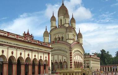 Dakshineshwar Kali Temple: করোনা বিধি মেনেই চলছে দক্ষিণেশ্বরের কালীপুজো, রাশ টানা হয়েছে ভক্ত সমাগমে