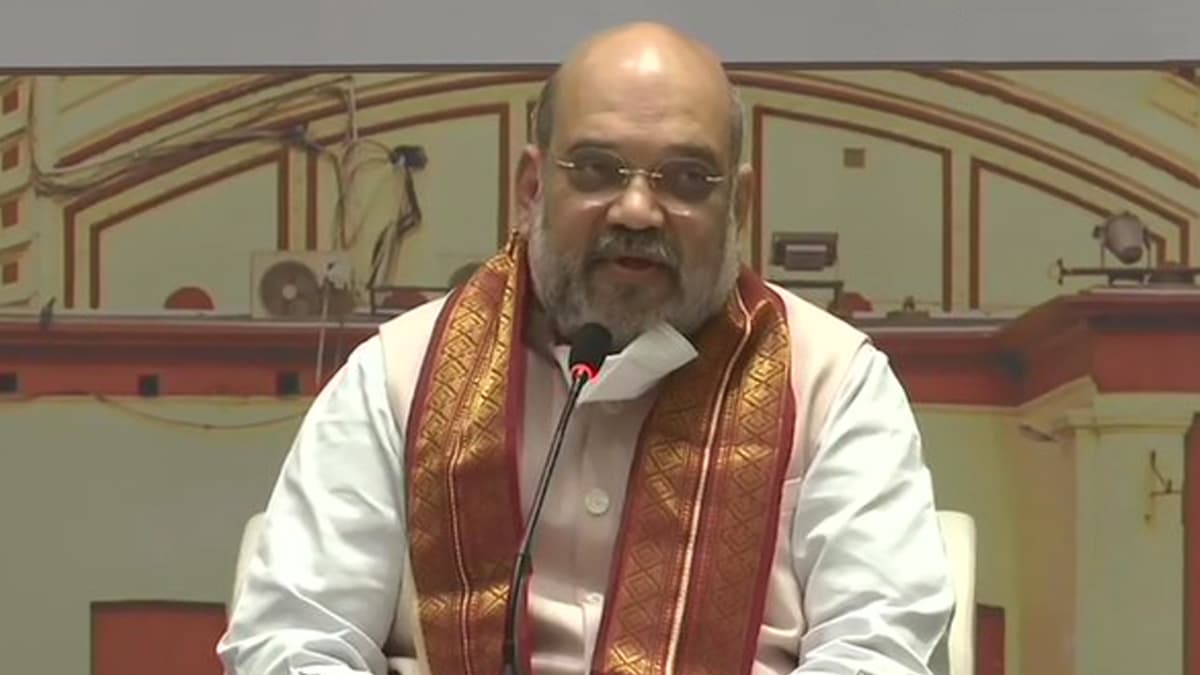 Amit Shah's Bengal Visit: দুশোর বেশি আসন নিয়ে বাংলায় সরকার গড়বে বিজেপি: অমিত শাহ Amit Shah's Bengal Visit: দুশোর বেশি আসন নিয়ে বাংলায় সরকার গড়বে বিজেপি: অমিত শাহ