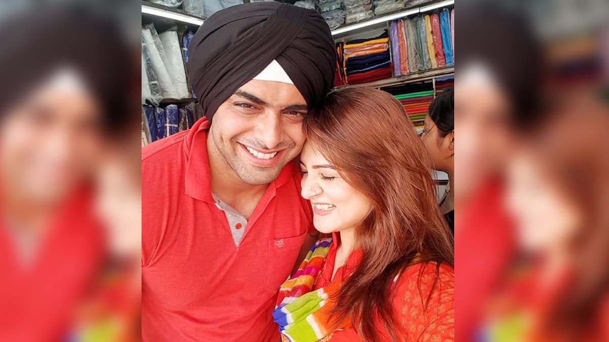 Srabanti Chatterjee's Husband's Post: 'তুমি কি আমার জীবন ধ্বংস করে দেবে?' পোস্ট শ্রাবন্তীর স্বামী রোশনের; তবে কি ফের বিবাহ বিচ্ছেদ? Srabanti Chatterjee's Husband's Post: 'তুমি কি আমার জীবন ধ্বংস করে দেবে?' পোস্ট শ্রাবন্তীর স্বামী রোশনের; তবে কি ফের বিবাহ বিচ্ছেদ?