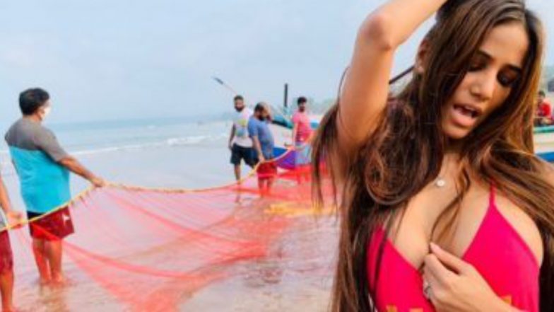 Poonam Pandey Arrested by Goa Police: গোয়ার সমুদ্র সৈকতে অশ্লীল ভিডিয়ো শ্যুট, গ্রেপ্তার অভিনেত্রী পুনম পান্ডে